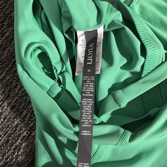 Vuori Dynamic Tank - Picture 5 of 9